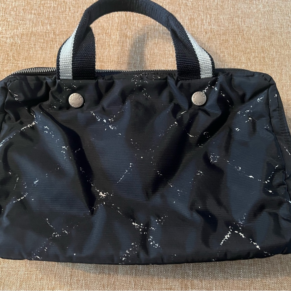 CHANEL 2001 Boston Mini Sports Travel Nylon Cosmetic Handbag EUC Sold Out!!